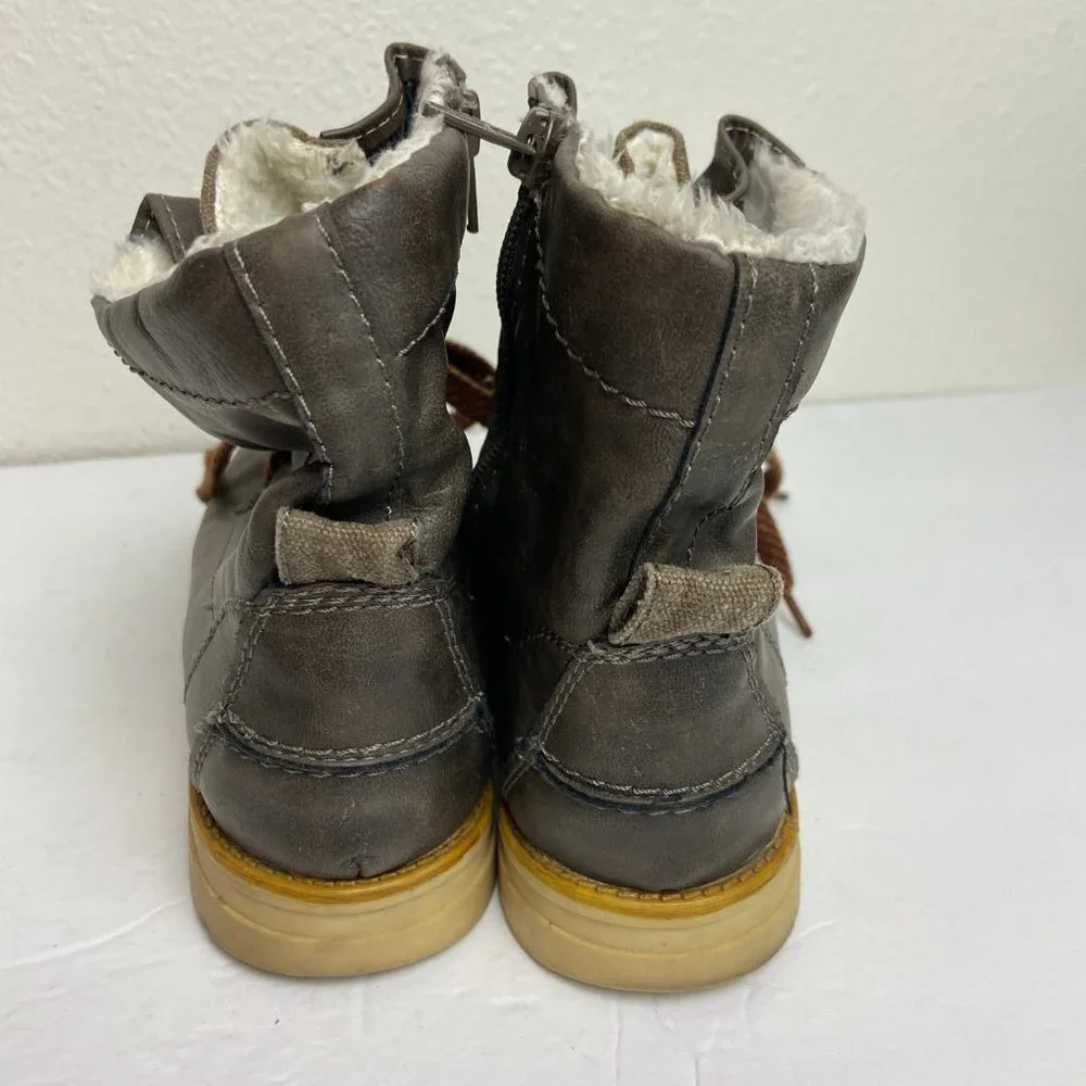 Boy's Boots Zipper Size 6.5 ( 24.4 cm)